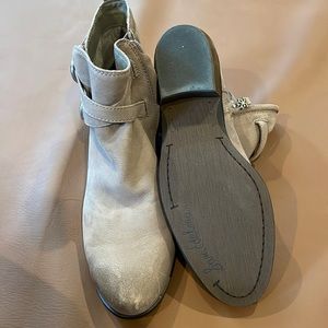 Sam Edelman zip up boots! Size 7.5, never worn!